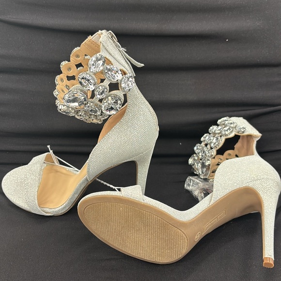 True Religion Metallic Rhinestone Heels - Picture 5 of 6